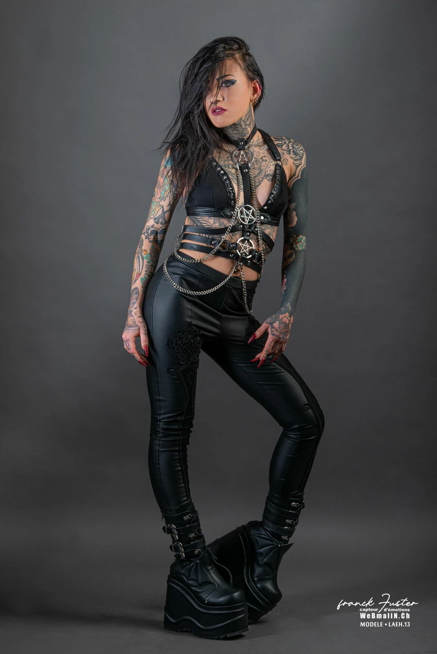 Top Sexy KILLSTAR 'dusted Halter' 4 Top Sexy KILLSTAR 'dusted Halter' â Image 2