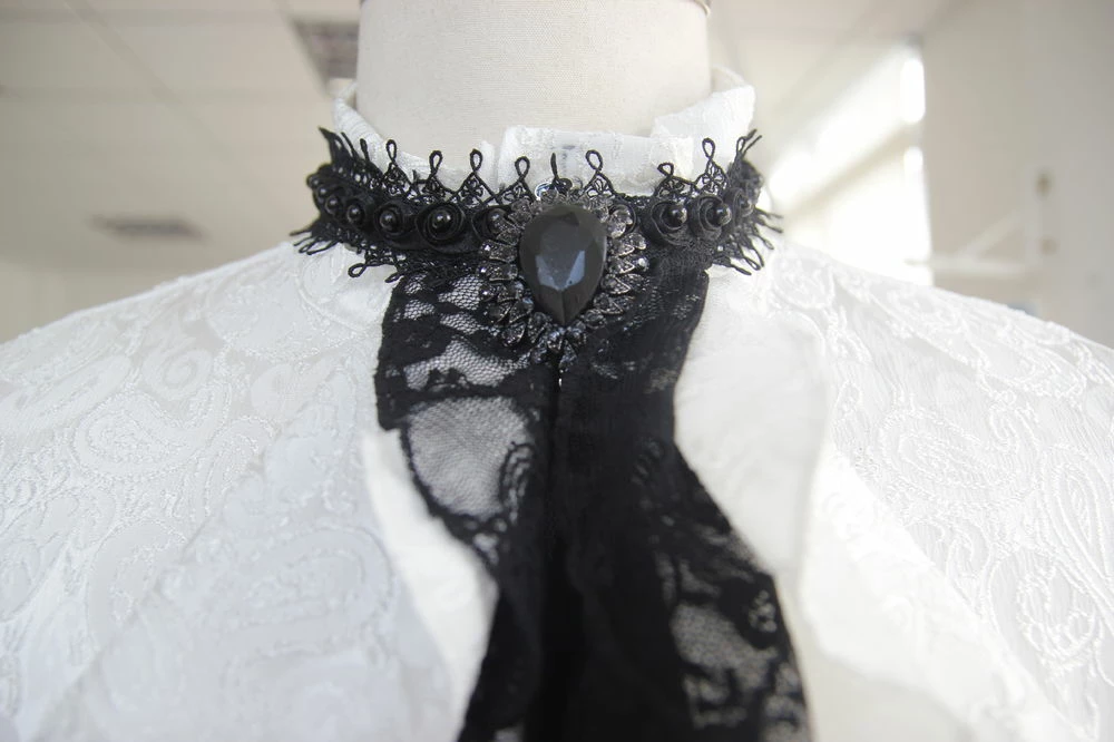 Chemise Gothique Vampire Blanche 6 Chemise Gothique Vampire Blanche – Image 4