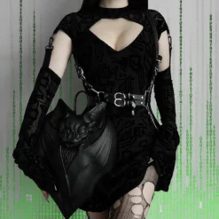 Sac à Dos KILLSTAR 'vamped Up' 11 Sac à Dos KILLSTAR 'vamped Up' -DISCOBOLE Soldes 307300898 176416594942999 6048043999952188891 n 900