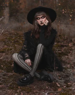 Chapeau Gothique Type Sorcière KILLSTAR -DISCOBOLE Soldes 318161887 112641761683687 7525171038682790773 n 900