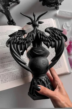 Statuette BAPHOMET En Résine -DISCOBOLE Soldes baphomet resin statuette c x1600 900
