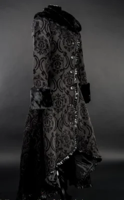 Manteau Gothique Evil Princesse -DISCOBOLE Soldes black evil princess coat 2 1