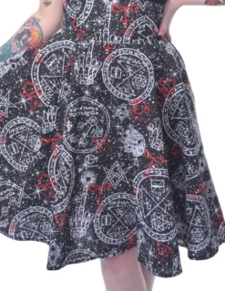 Robe Gothique HEARTLESS 'craft' 7 Robe Gothique HEARTLESS 'craft' -DISCOBOLE Soldes craft dress black white heartless 11 900