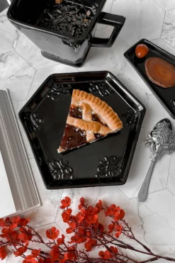 Assiette Gothique KILLSTAR 'Kitsu'